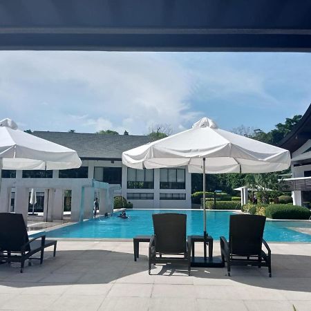 3 Bedroom / 2Ba - Anvaya Cove Courtyard Unit Morong  Eksteriør bilde