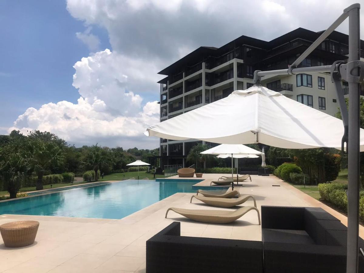 3 Bedroom / 2Ba - Anvaya Cove Courtyard Unit Morong  Eksteriør bilde